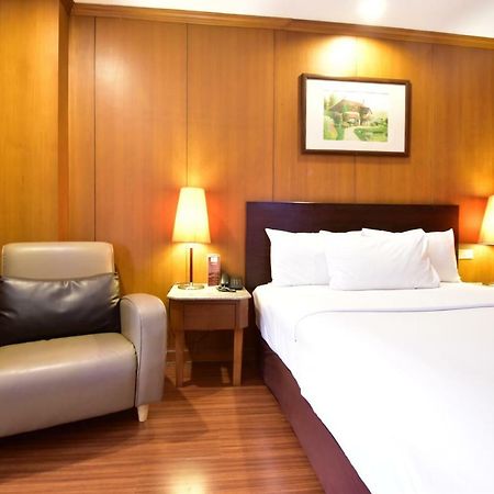 Dynasty Inn Патая Екстериор снимка